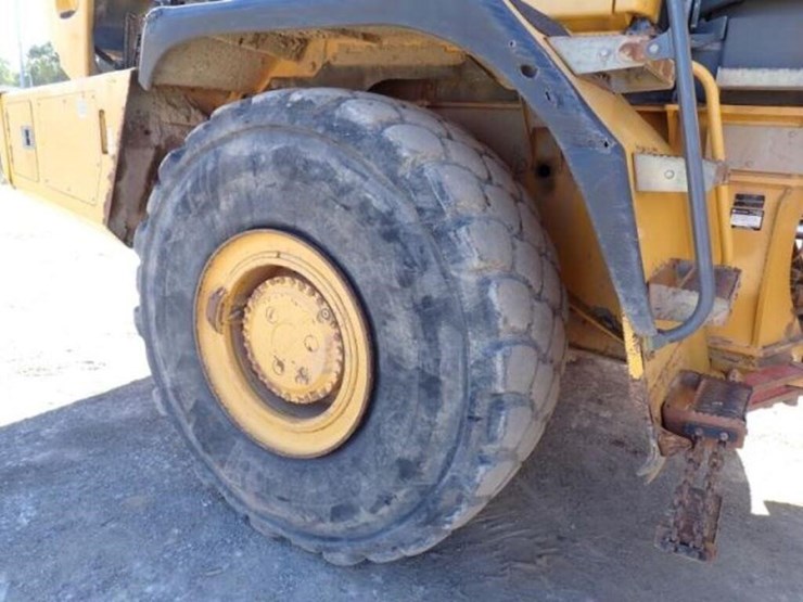 2011-deere-350d-ii-image-32