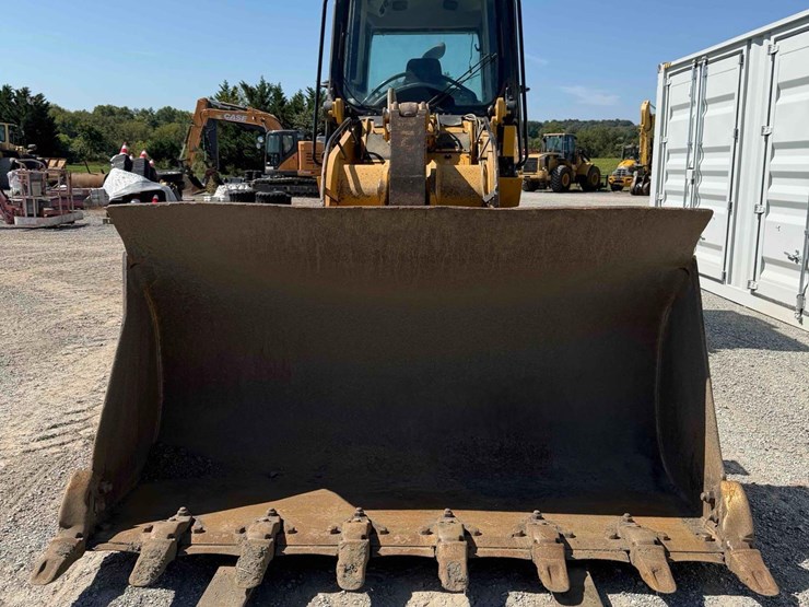 caterpillar-953k-image-2