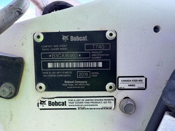 bobcat-t740-image-26