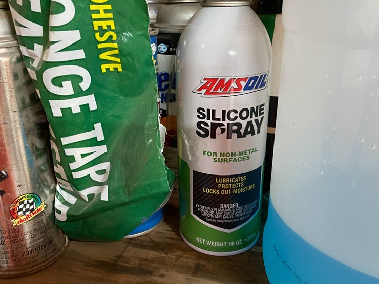 #9228-•-lot-of-liquids-image-16