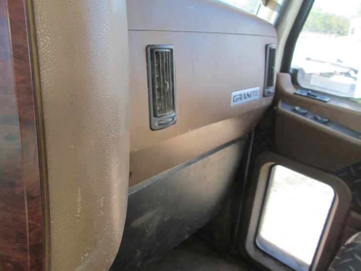 #46111-•-2008-mack-gu713-granite-single-cab-t/a-dump-truck-1m2ax04c08m001265-inv#46111-image-32
