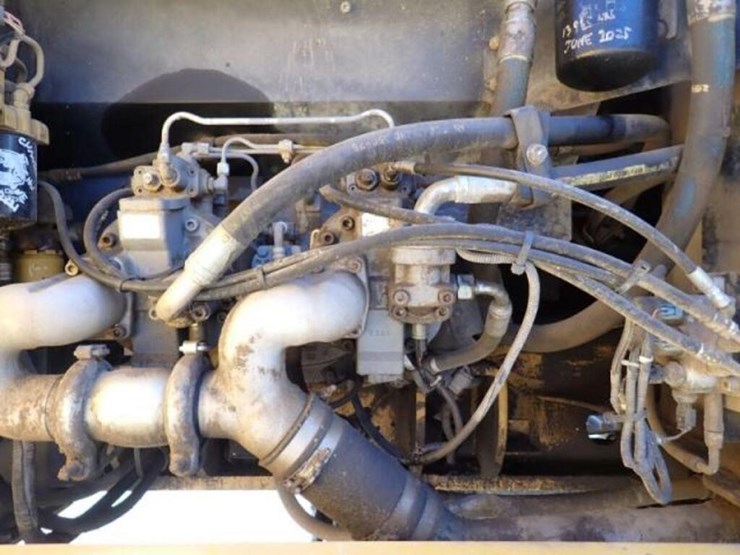 2014-deere-350g-lc-image-63