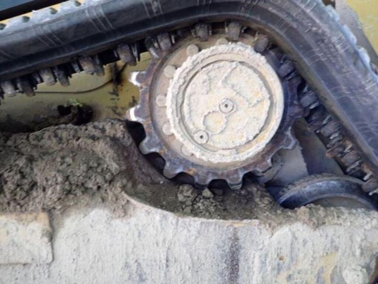 2019-caterpillar-259d-image-24