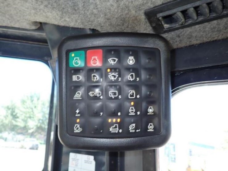 2016-deere-650k-xlt-image-16