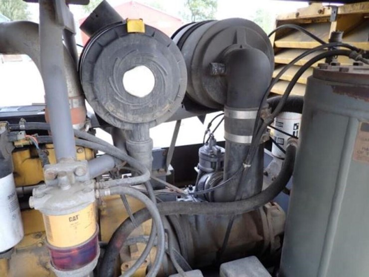 2012-atlas-copco-xas375cd6-image-21