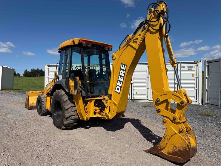 deere-310g-image-3