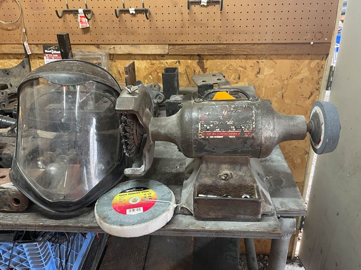 #9210-•-bench-grinder,-face-shield-and-extra-wheel-image-1
