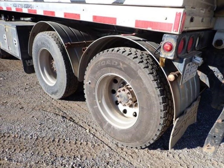 2018-western-star-4700sb-image-35