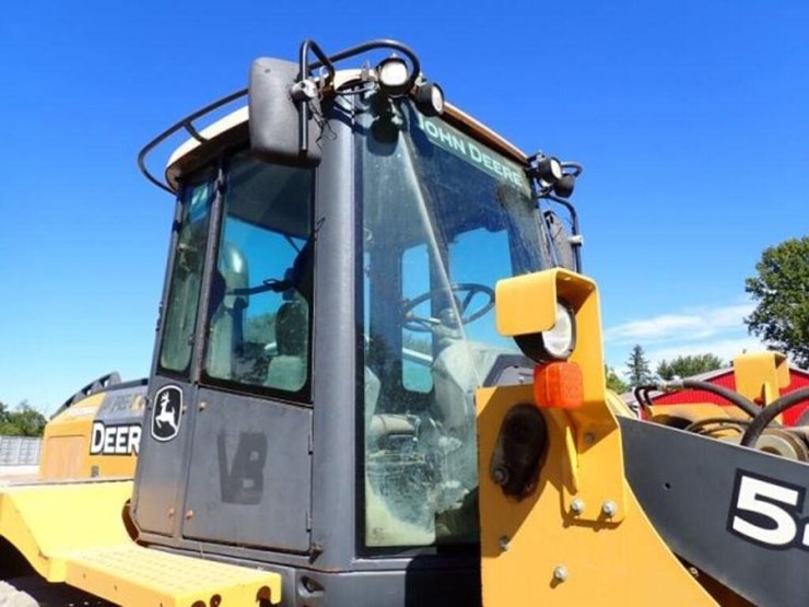 2015-deere-544k-image-23