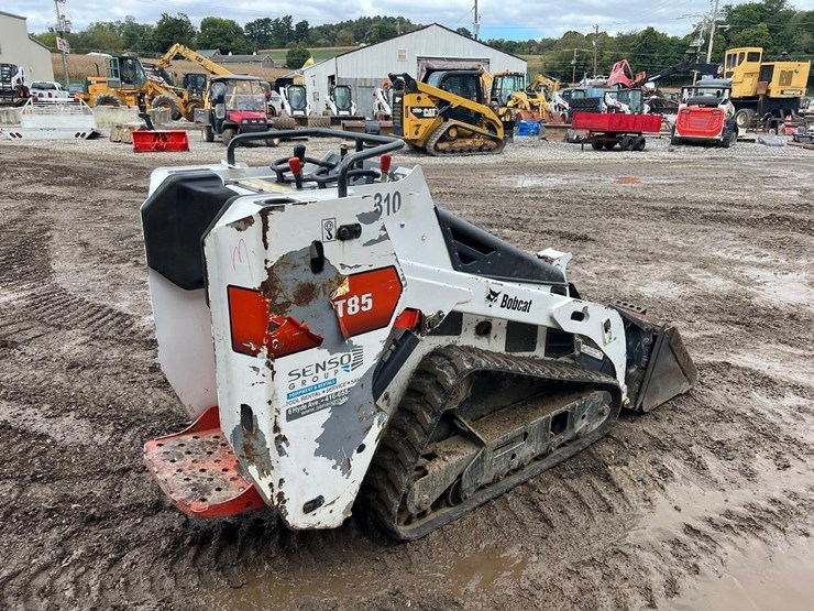 2016-bobcat-mt85-image-6