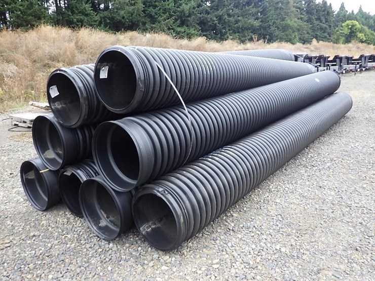 black-corrugated-pipe-18"-diameter-x-20'-image-3