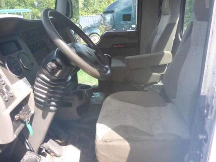 2018-kenworth-t370-image-4