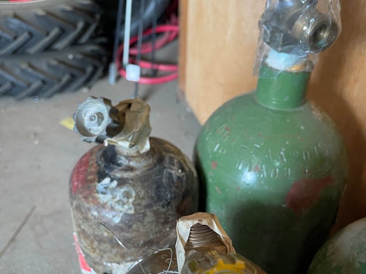 #9224-•-oxygen-tanks-image-6