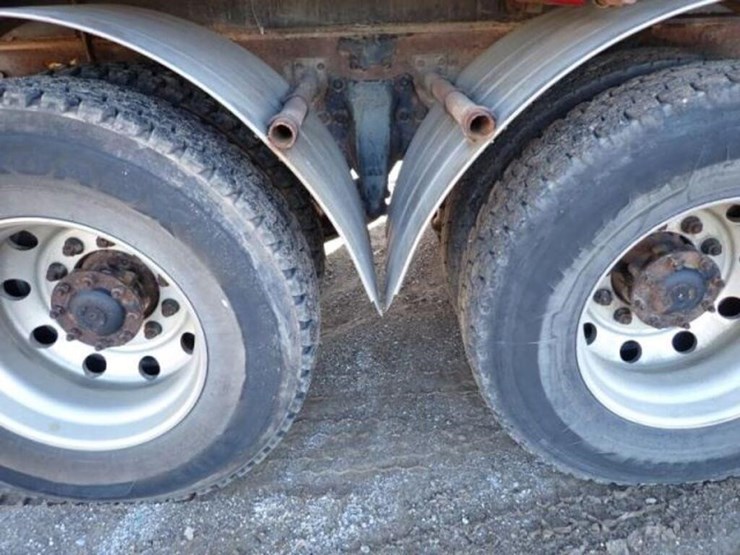 2018-western-star-4700sb-image-40