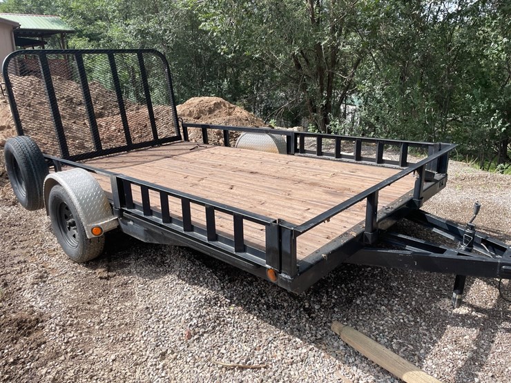 #9163-•-utility-trailer-image-1