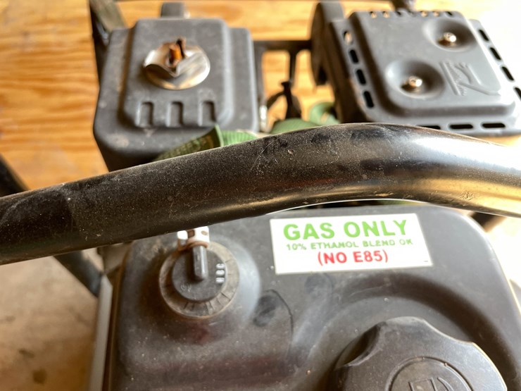 #9161-•-central-machinery-plate-compactor-image-2