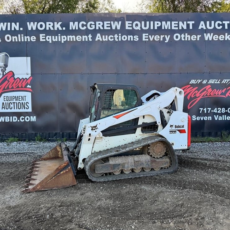 BOBCAT T740