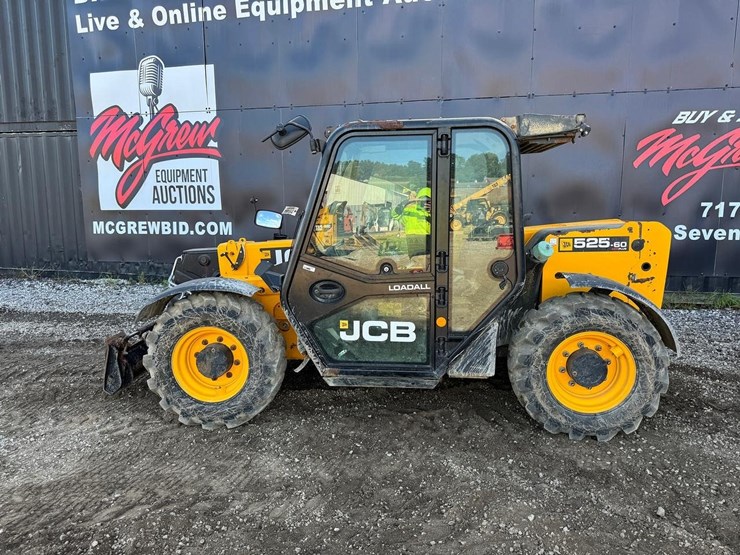 jcb-525-60-image-3