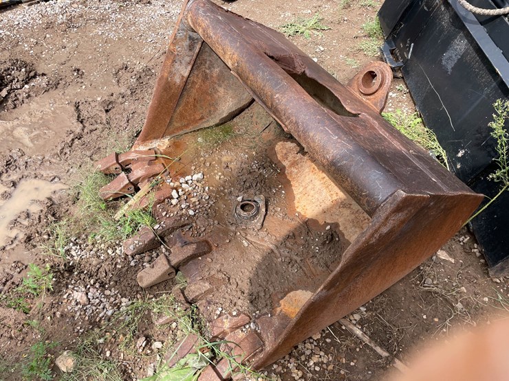 #9178-•-excavator-bucket-image-2