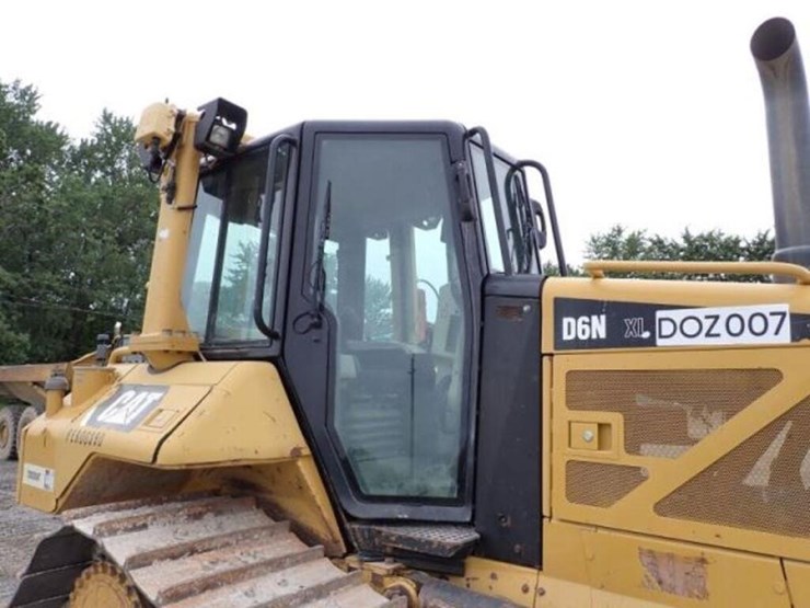 2013-caterpillar-d6n-xl-image-22