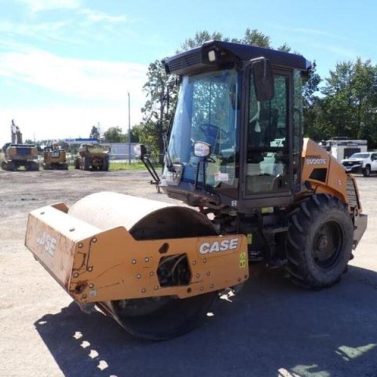 2020 CASE SV207E