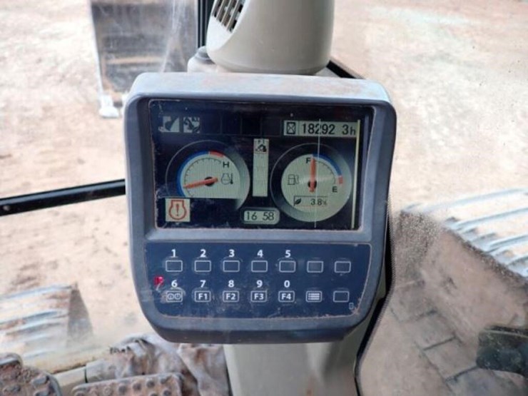 2008-deere-450d-lc-image-10
