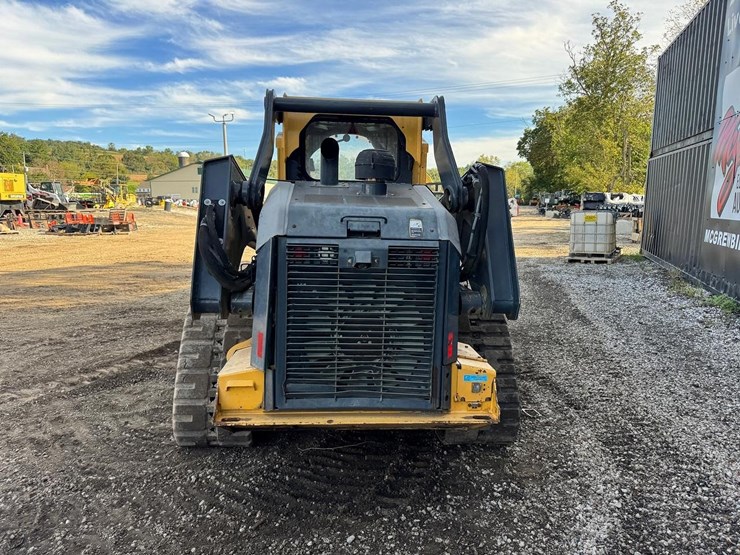 2019-deere-333g-image-5