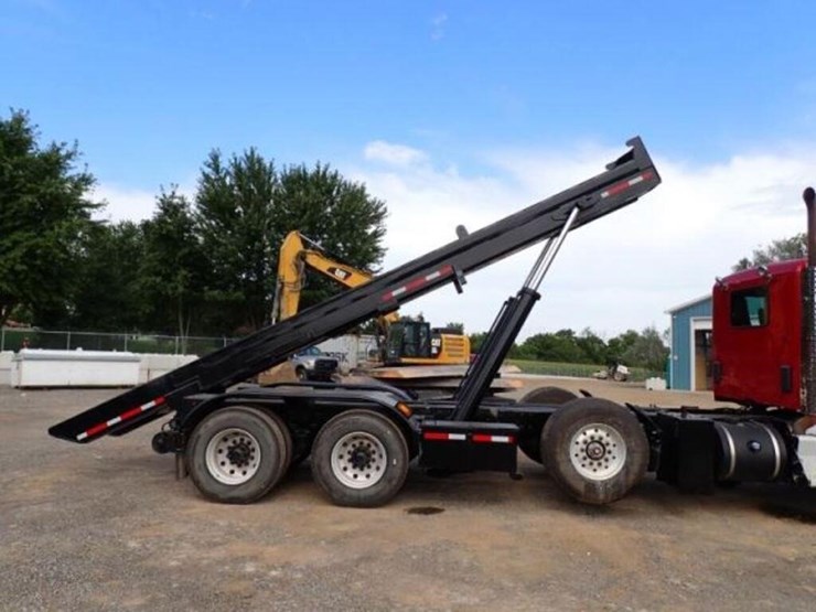 2016-kenworth-t880-image-81
