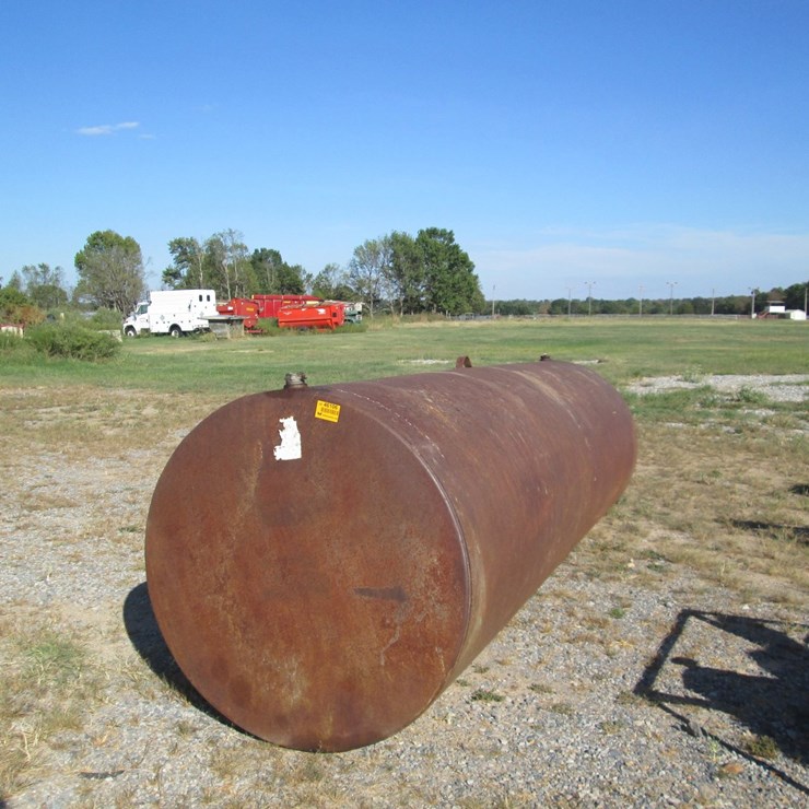 #46106 • 1000gal Fuel Tank INV#46106