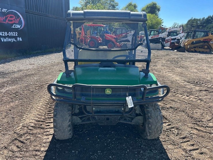 john-deere-gator-image-9