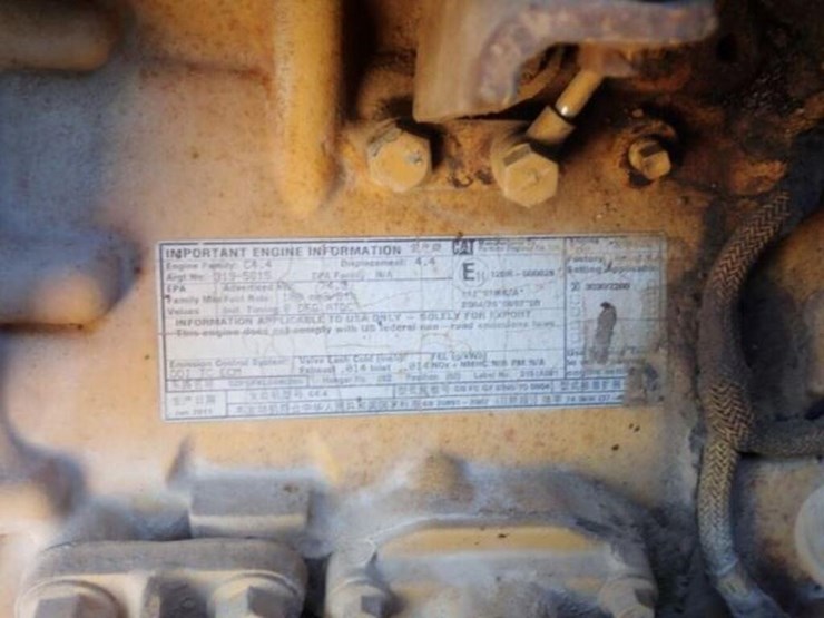 2011-caterpillar-cs44-image-49