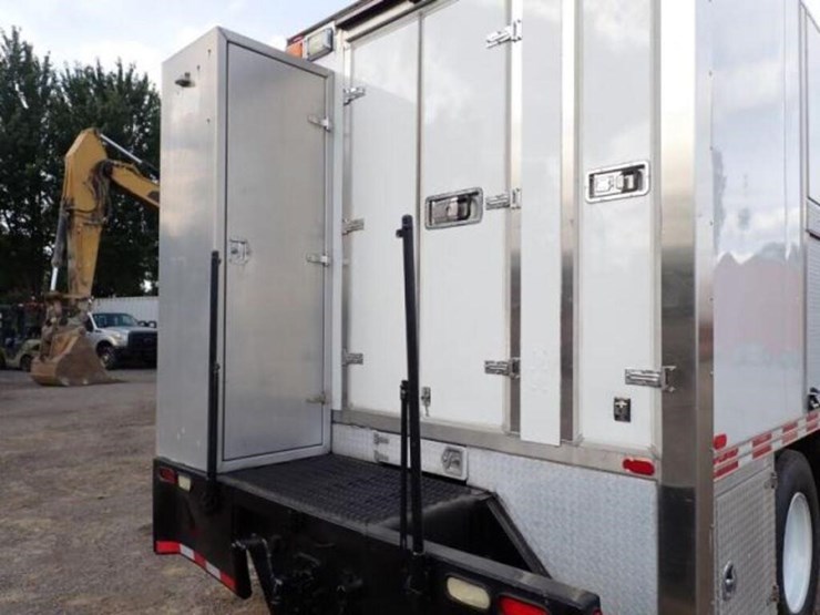 2009-international-durastar-4400-image-45