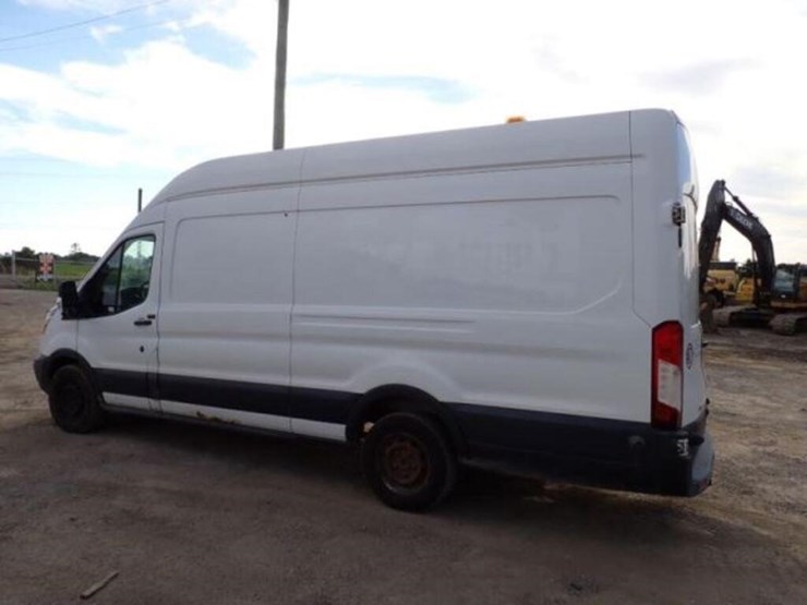 2016-ford-transit-image-7