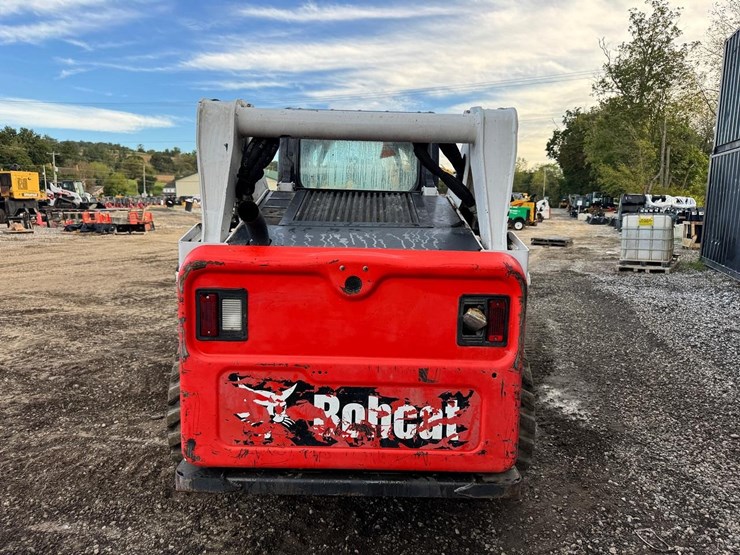 2024-bobcat-s650-image-5