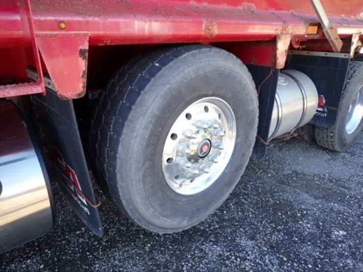 2021-kenworth-t880-image-48