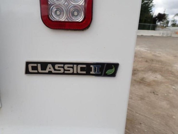 2024-chevrolet-silverado-3500hd-image-51