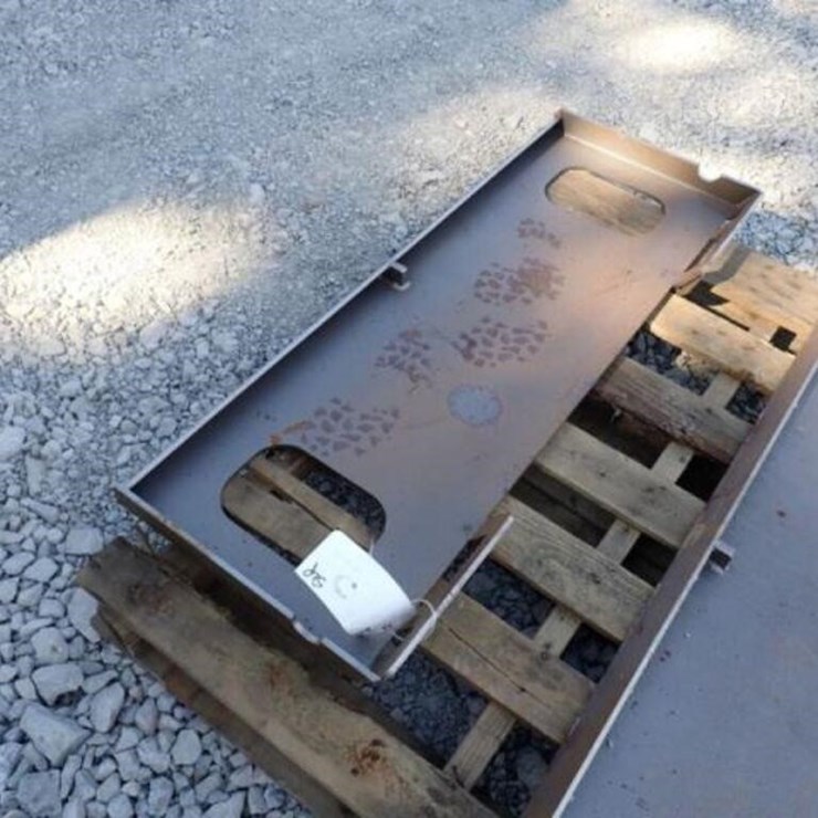 UNUSED Captok Mounting Plate