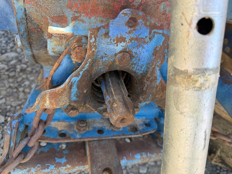 ford-tractor-image-9