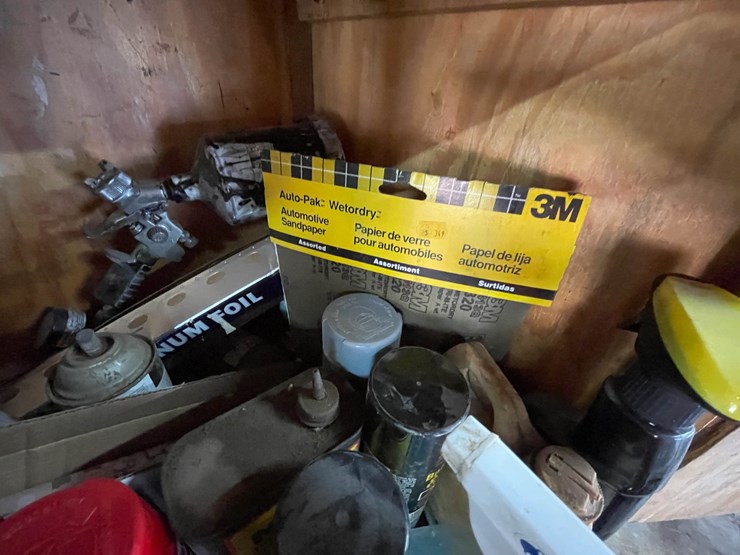 #9228-•-lot-of-liquids-image-13