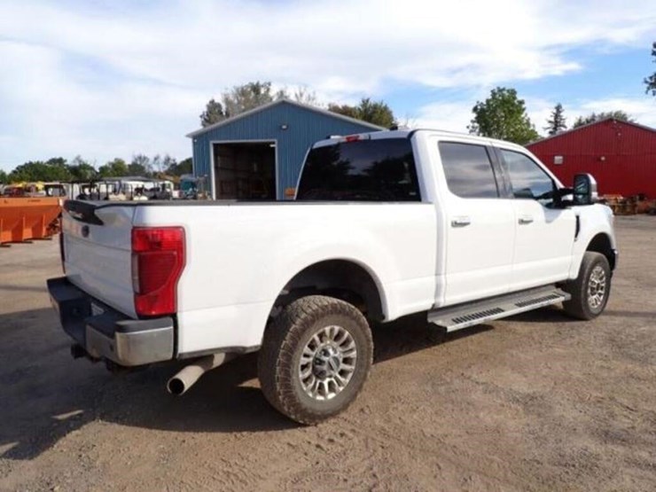 2020-ford-f250-xlt-image-5