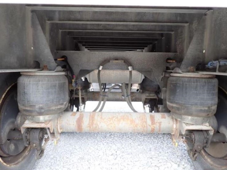 2019-doepker-b-train-image-21