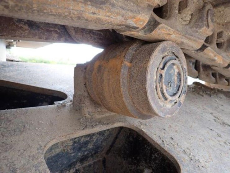 2012-deere-350g-lc-image-41