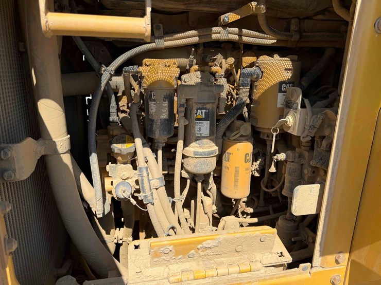 caterpillar-953k-image-23