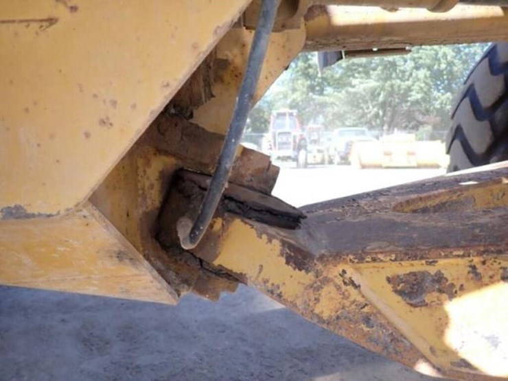 2007-caterpillar-730-image-37
