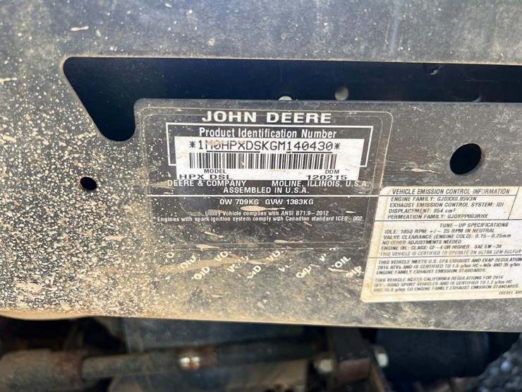 john-deere-gator-image-14
