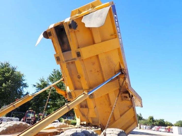 2011-deere-350d-ii-image-67