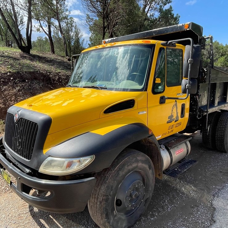 2010 INTERNATIONAL 4300 SBA
