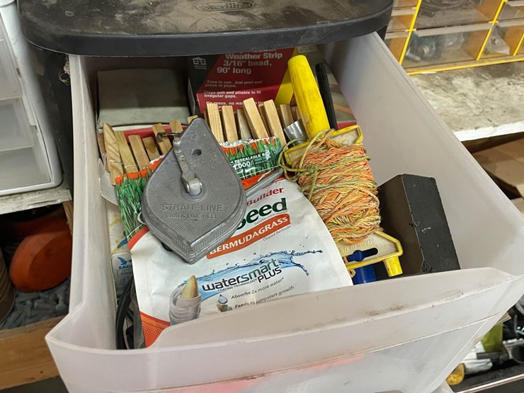 #9225-•-shelf-contents-of-left-side-image-16