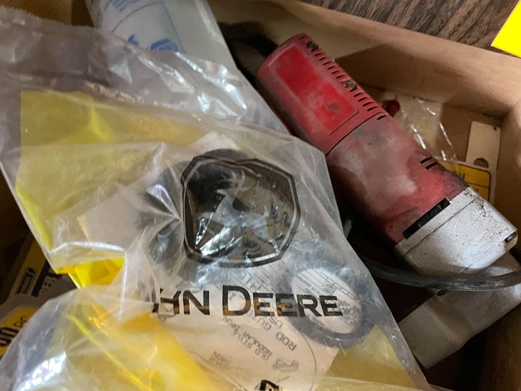 #9216-•-drawer-of-contents-image-10