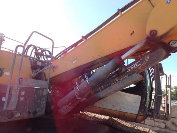 2018-liebherr-lh40c-litronic-image-74